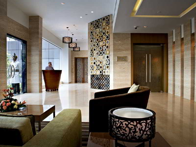 فندق بنغالورفي  أدارش هاميلتون المظهر الخارجي الصورة